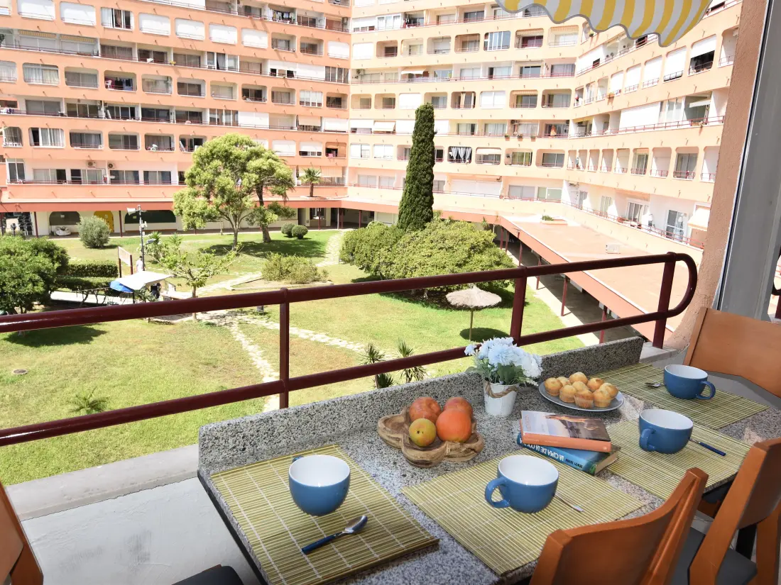 Location de Vacances Roses 618
