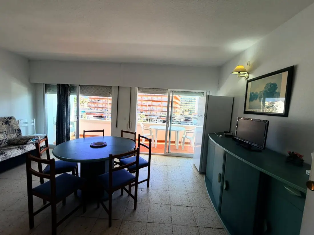Location de Vacances Roses 624