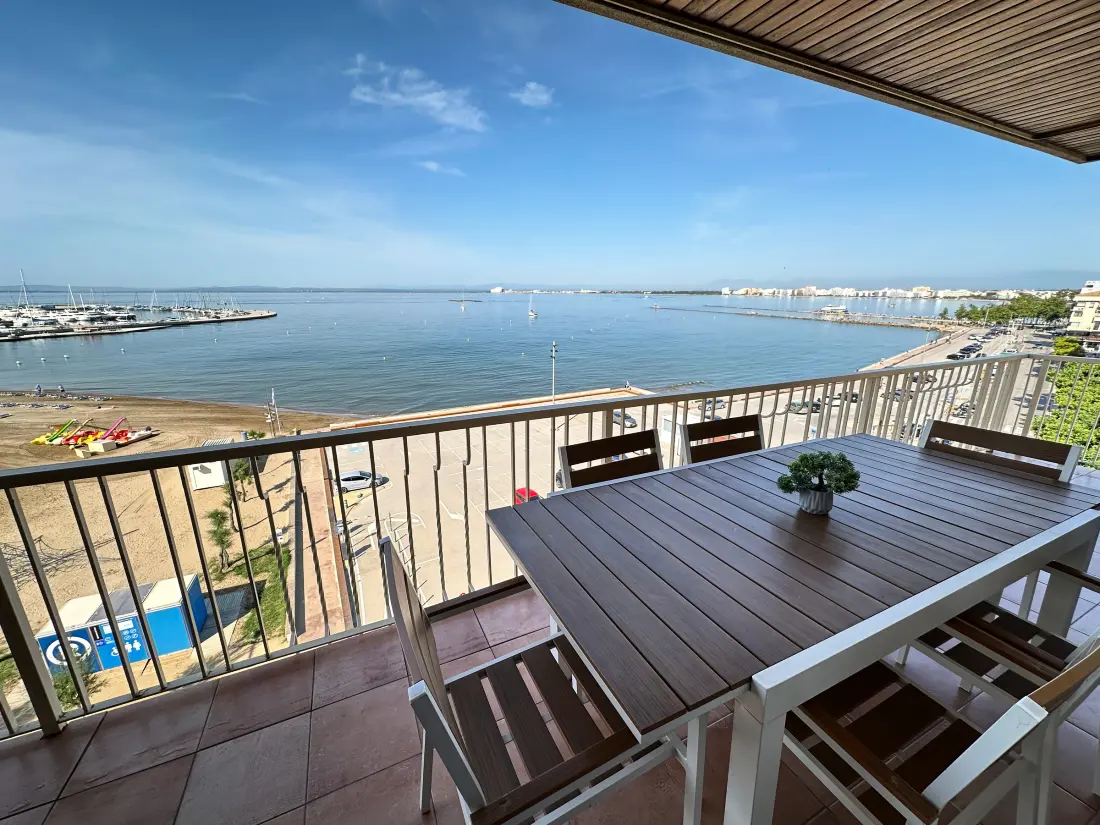 Location de Vacances Roses 670