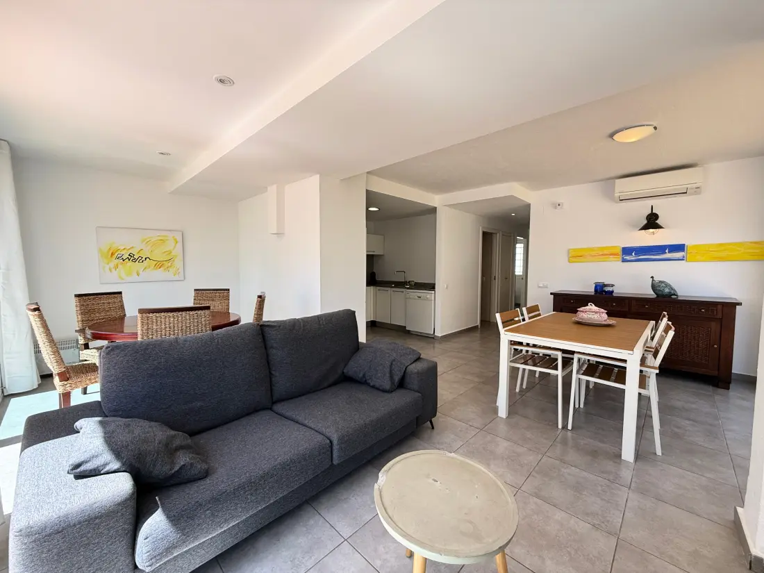 Location de Vacances Roses 684