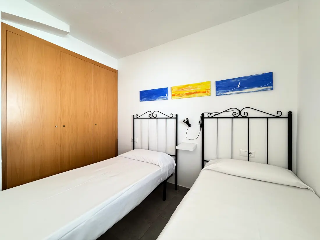 Location de Vacances Roses 684