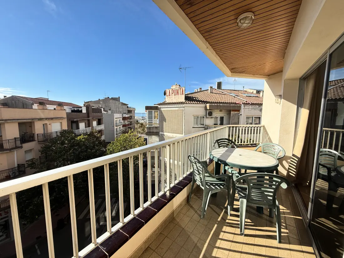 Location de Vacances Roses 687
