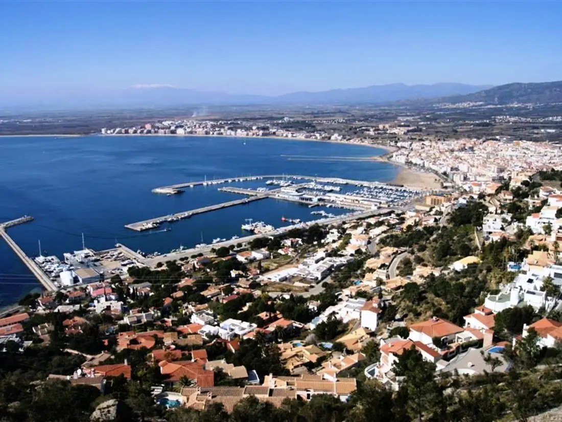 Location de Vacances Roses 692