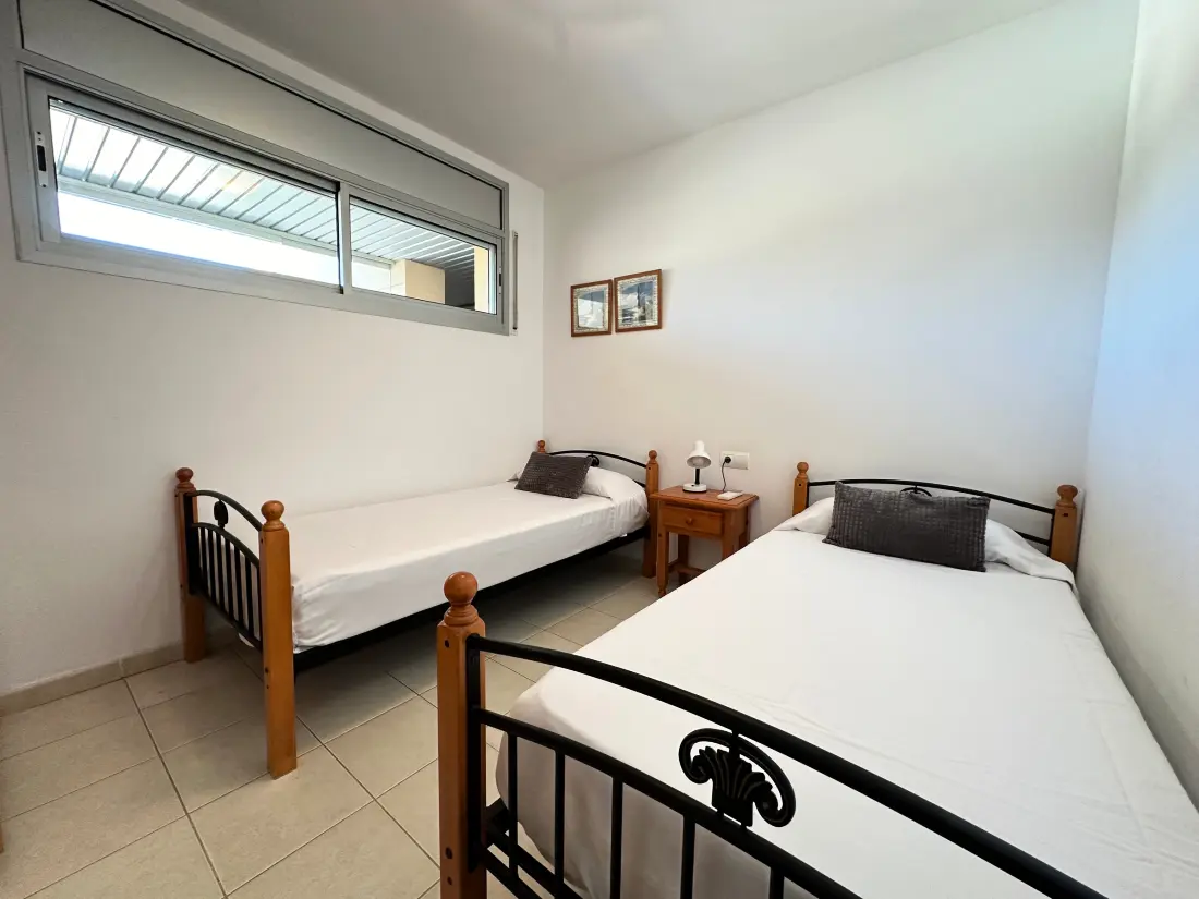 Location de Vacances Roses 694