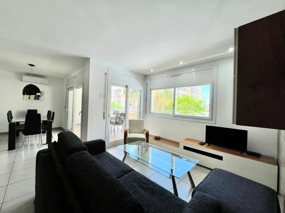 Location de Vacances Roses 699