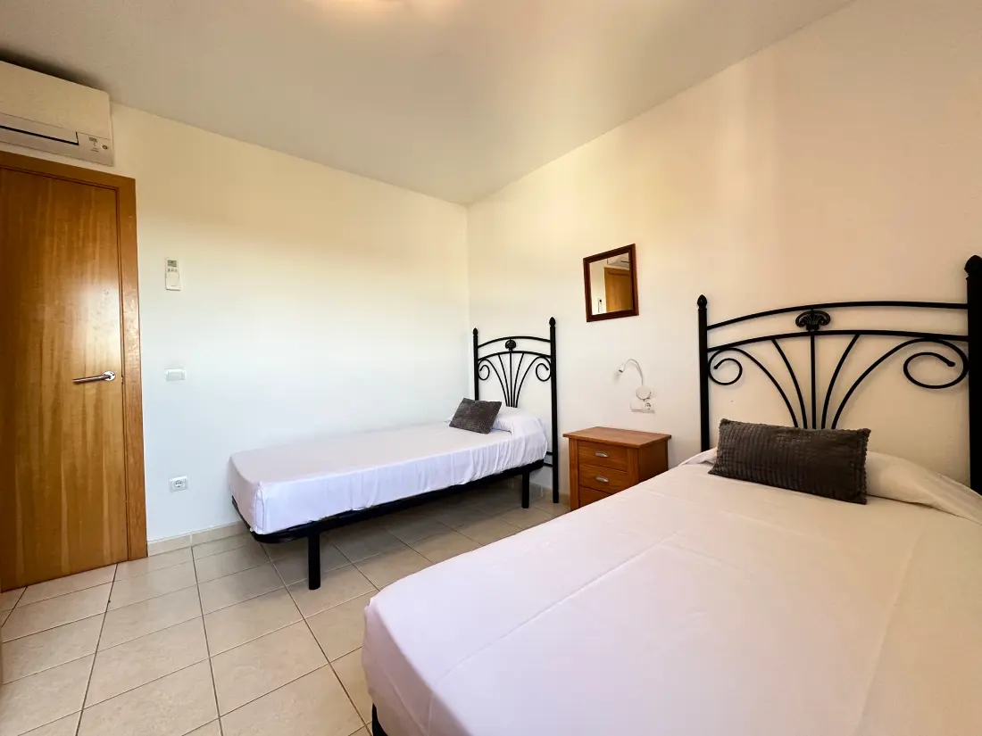 Location de Vacances Roses 721
