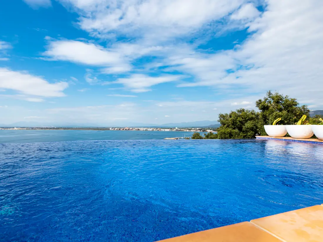 Location de Vacances Roses 741