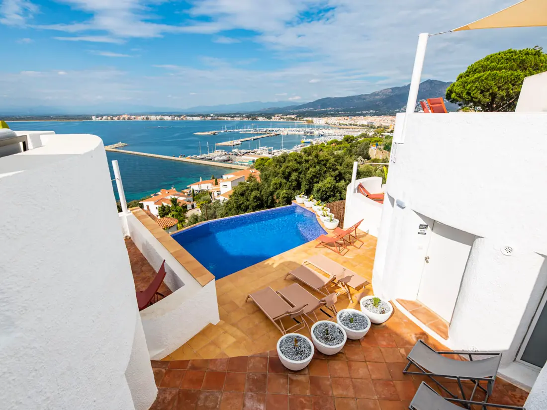 Location de Vacances Roses 741