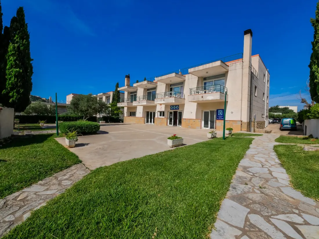 Location de Vacances Roses 742