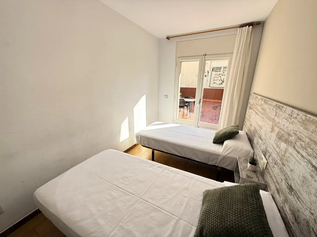 Location de Vacances Roses 744