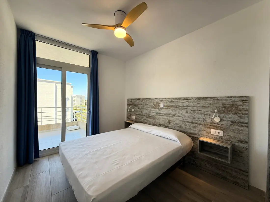 Location de Vacances Roses 762