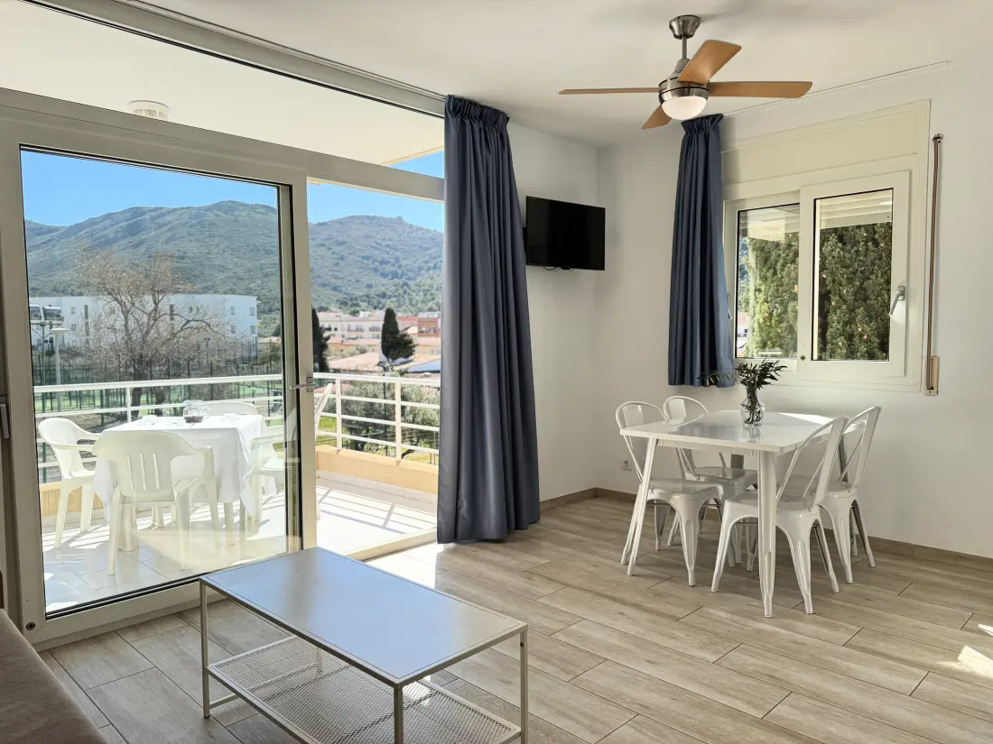 Location de Vacances Roses 766