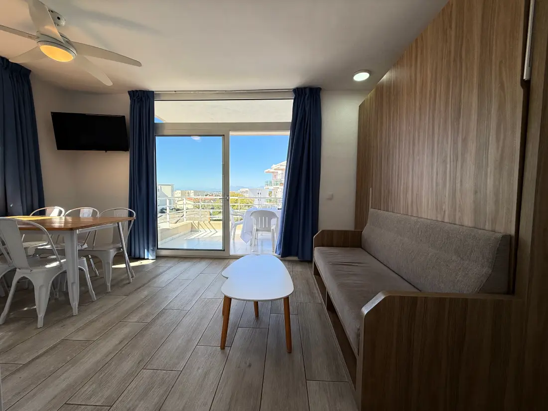 Location de Vacances Roses 767