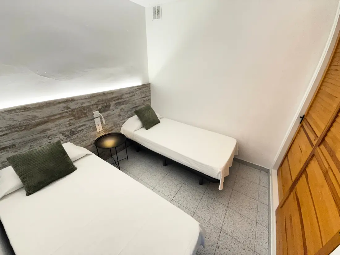 Location de Vacances Roses 768