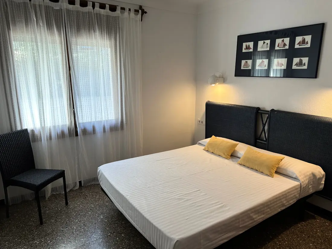 Location de Vacances Roses 786