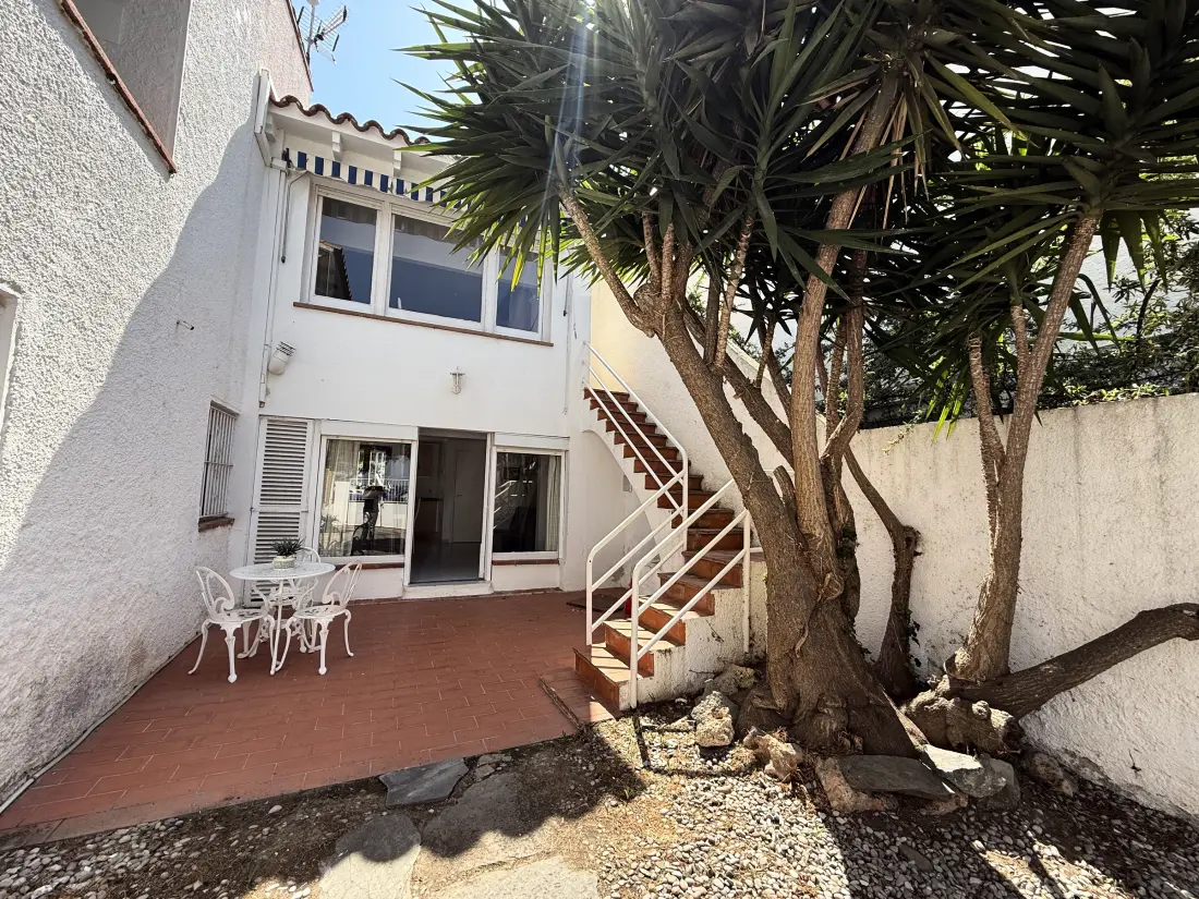 Location de Vacances Roses 798