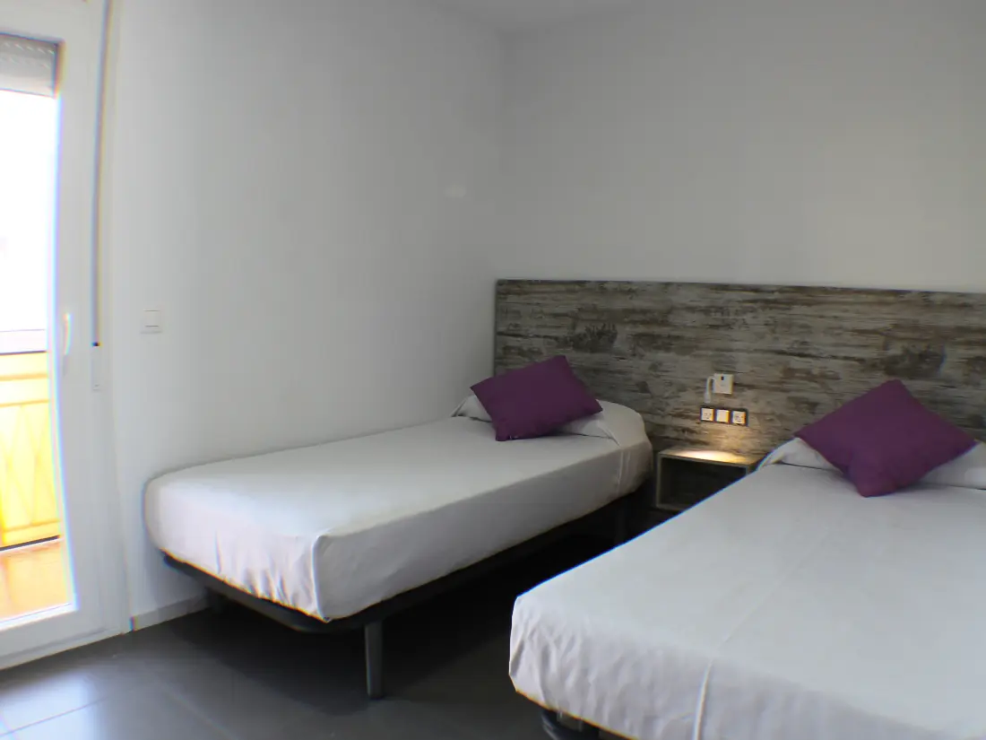 Location de Vacances Roses 800