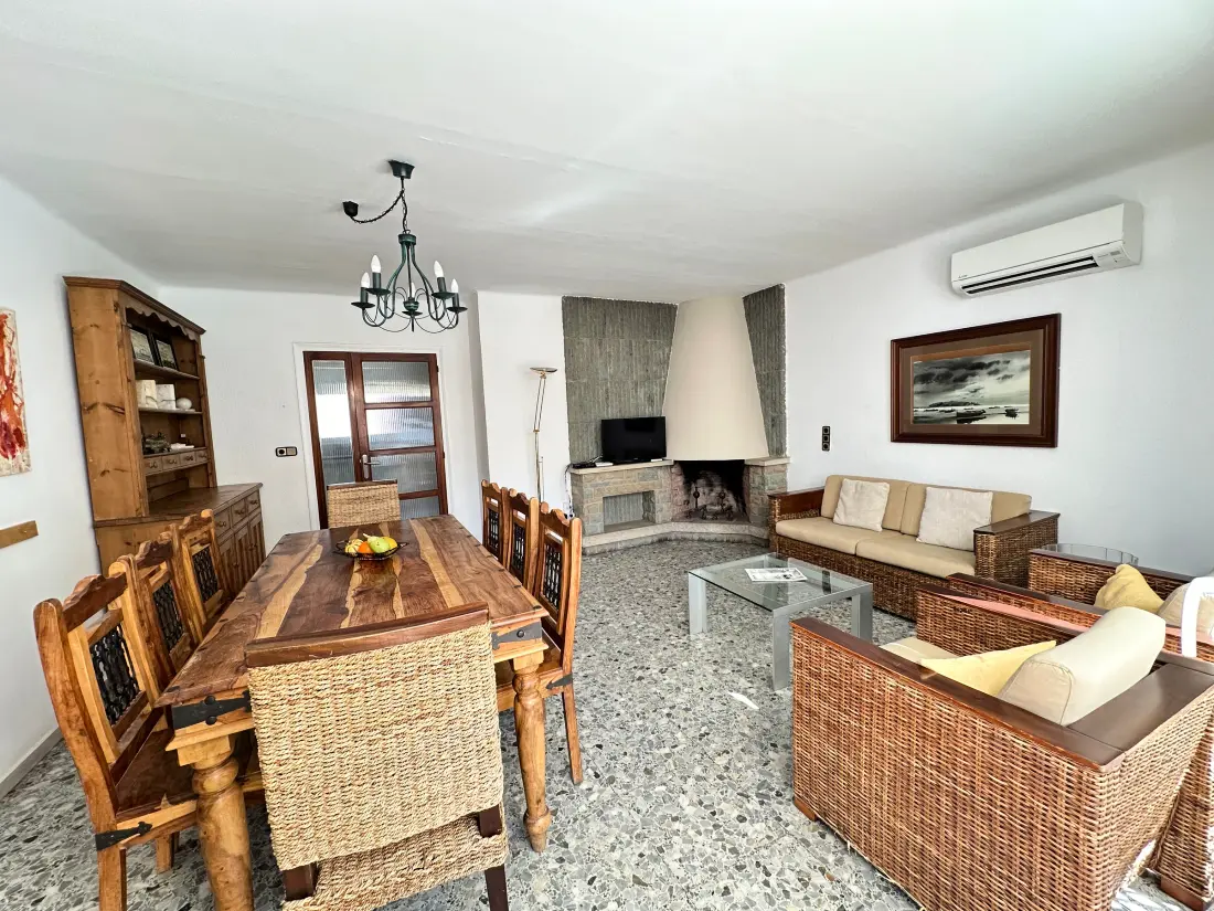 Location de Vacances Roses 806