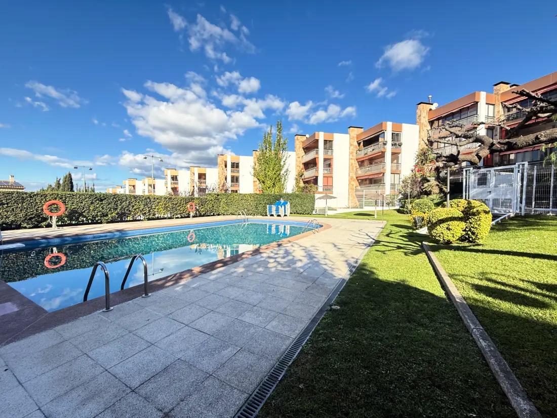 Location de Vacances Roses 808