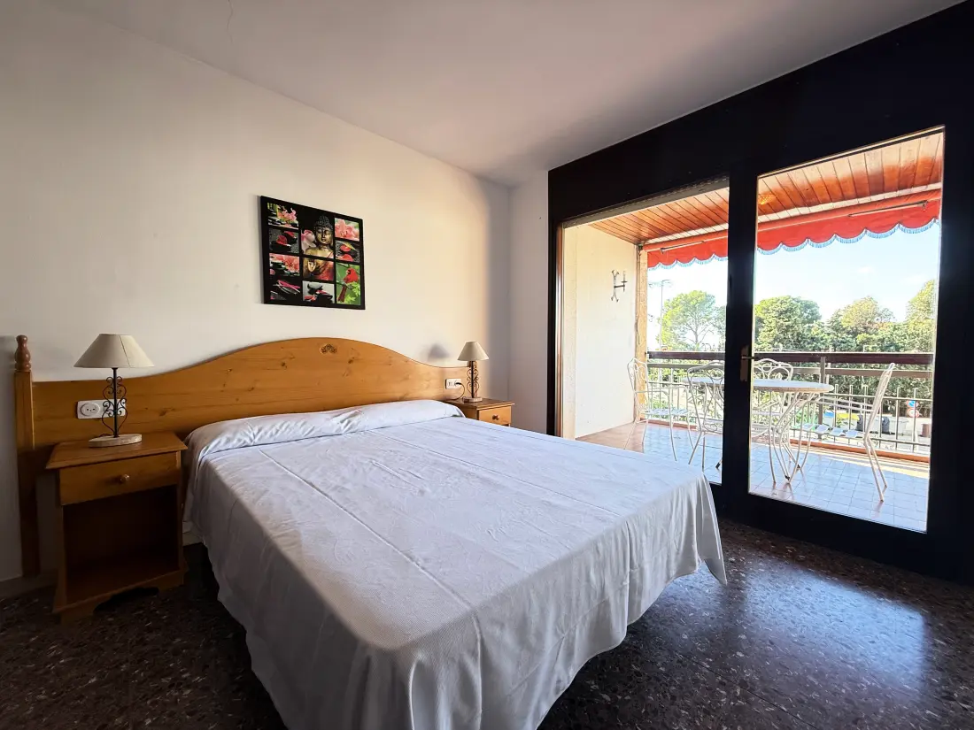 Location de Vacances Roses 808