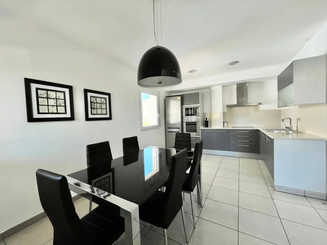 Location de Vacances Roses 818