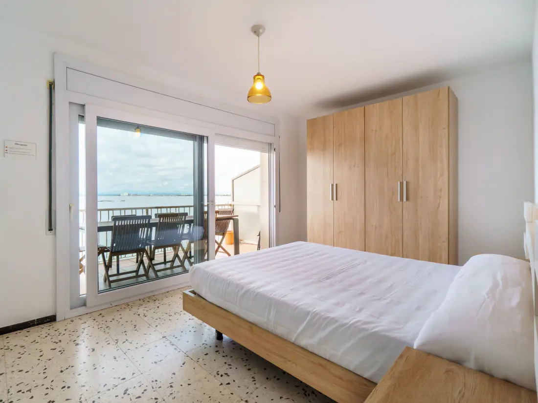 Location de Vacances Roses 821