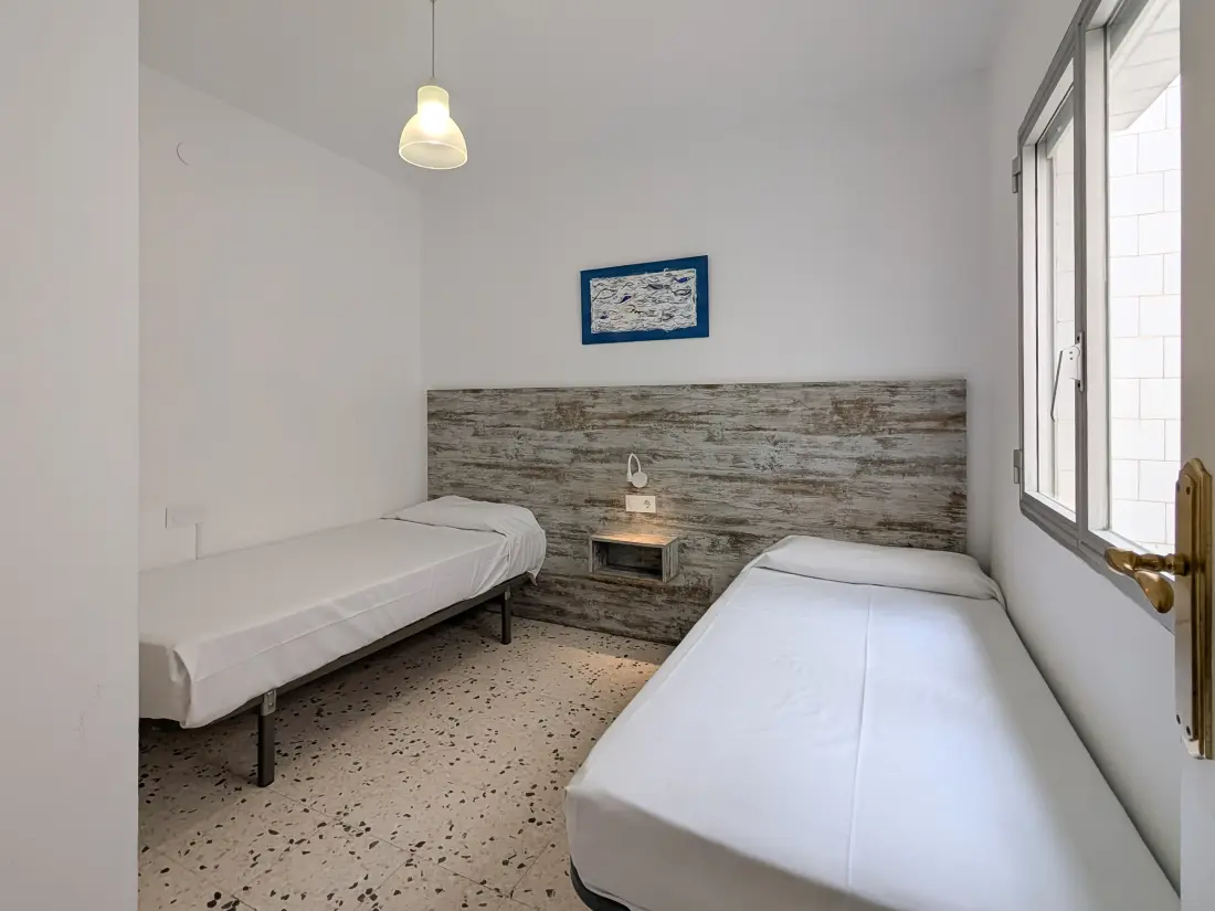 Location de Vacances Roses 821