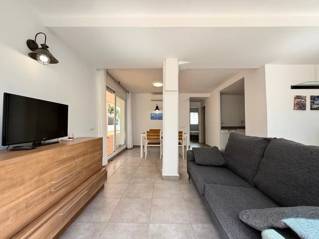 Location de Vacances Roses 825