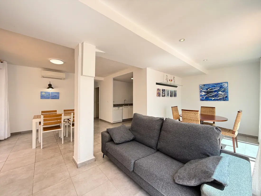 Location de Vacances Roses 825