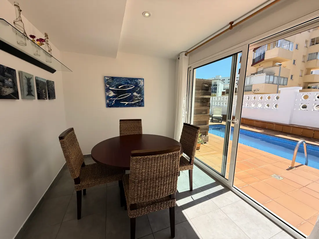 Location de Vacances Roses 825