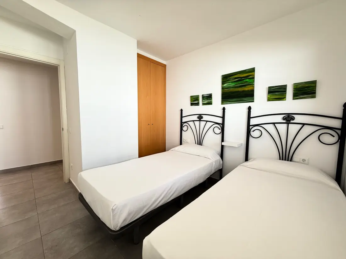 Location de Vacances Roses 825