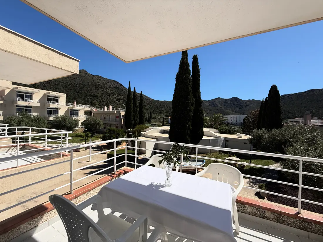 Location de Vacances Roses 831