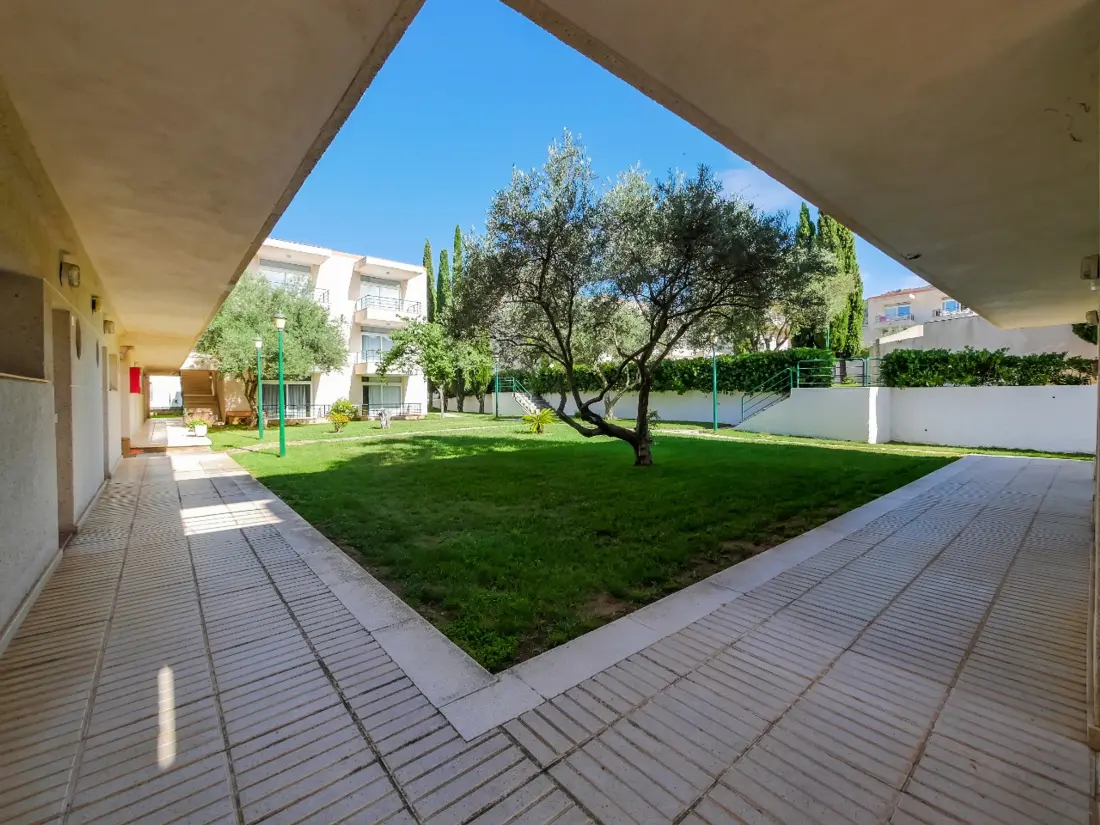 Location de Vacances Roses 831