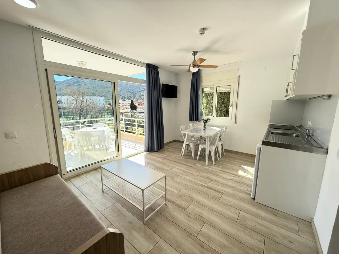 Location de Vacances Roses 831