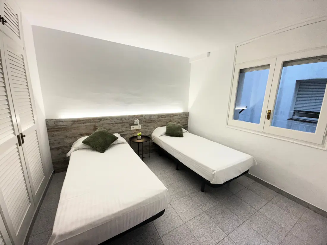 Location de Vacances Roses 832
