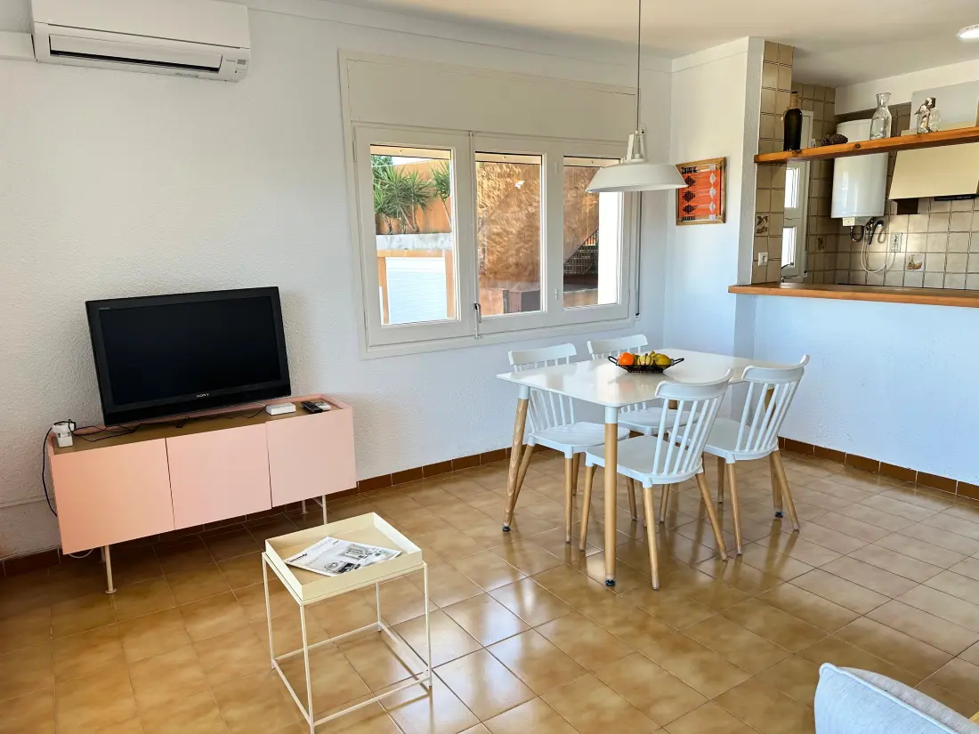 Location de Vacances Roses 834