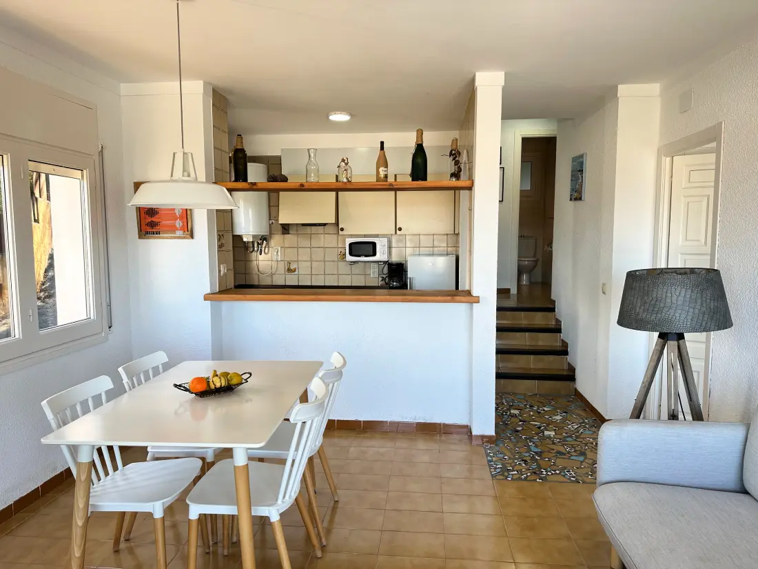 Location de Vacances Roses 834