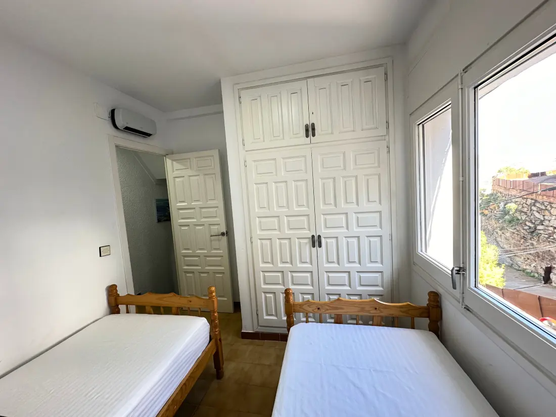 Location de Vacances Roses 834