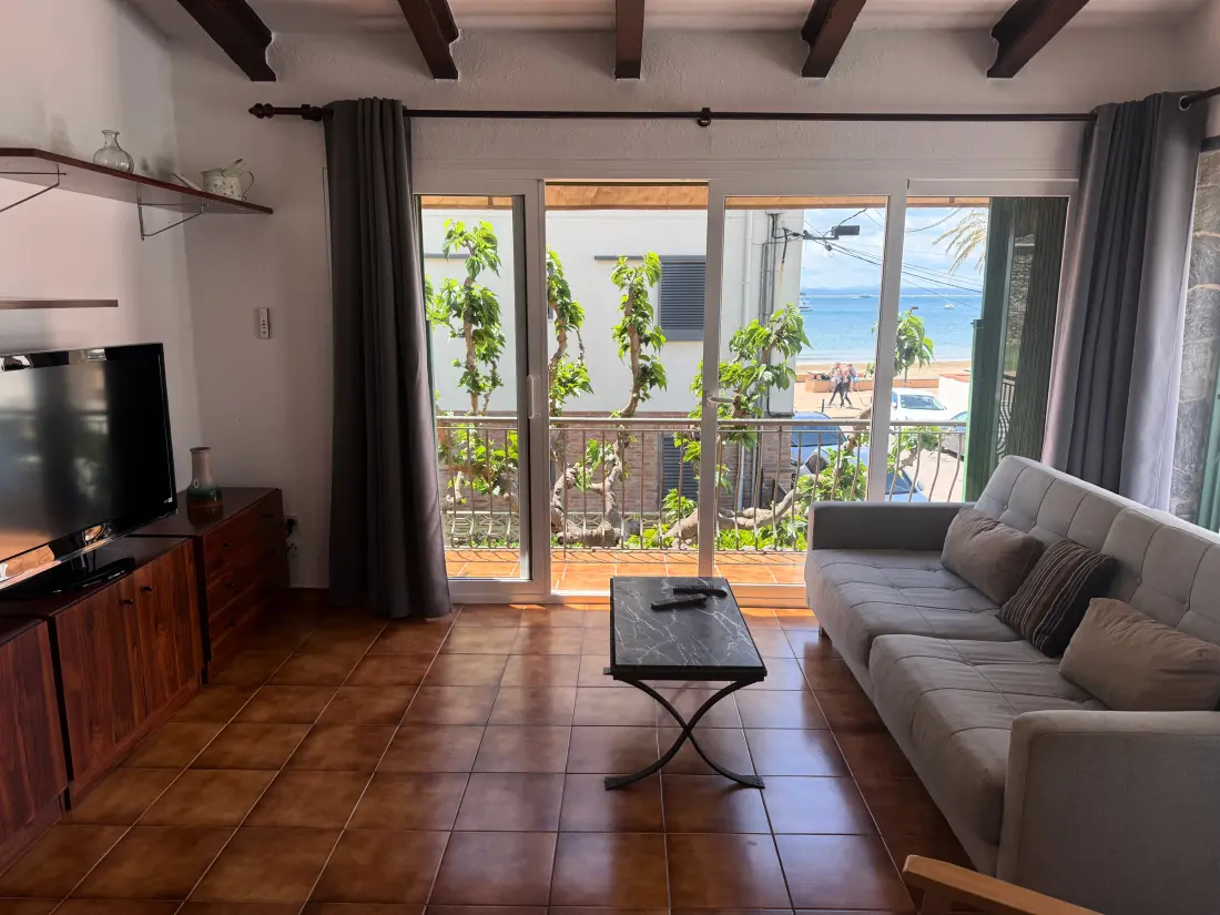 Location de Vacances Roses 837