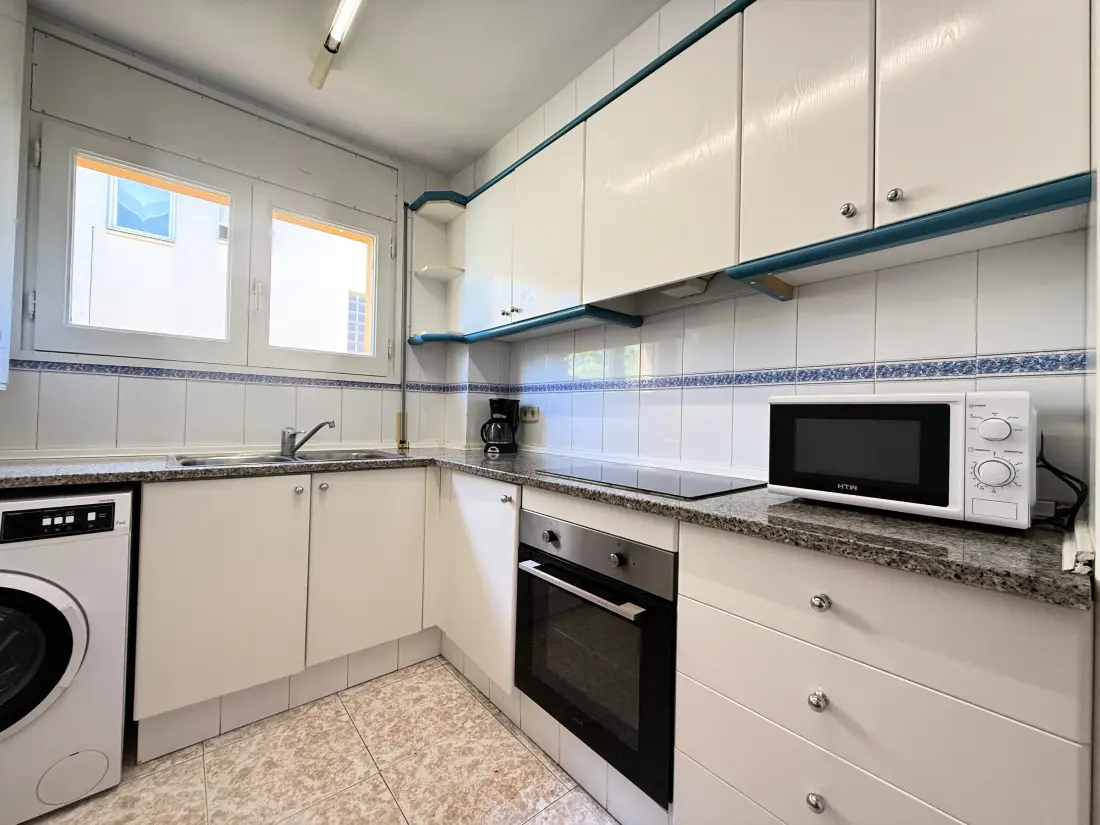 Location de Vacances Roses 837