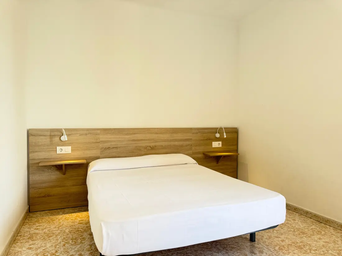Location de Vacances Roses 837