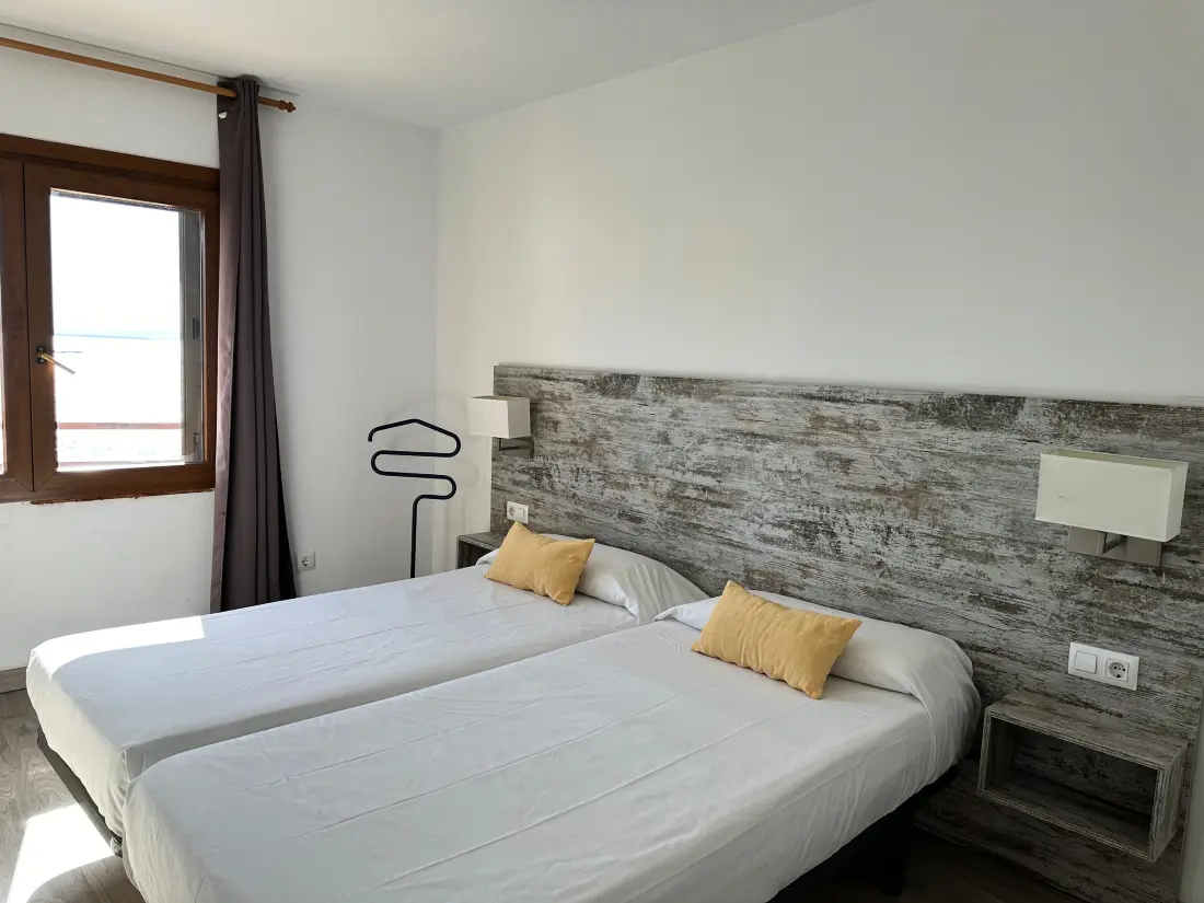 Location de Vacances Roses 839