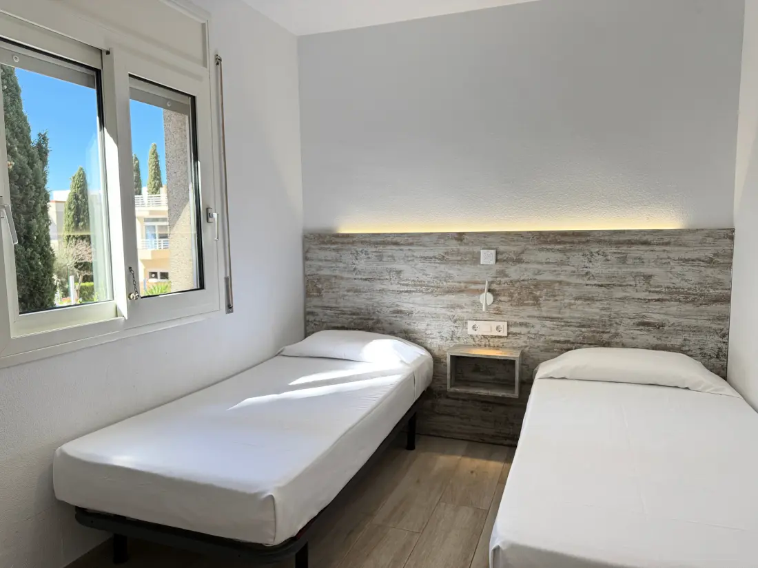 Location de Vacances Roses 846