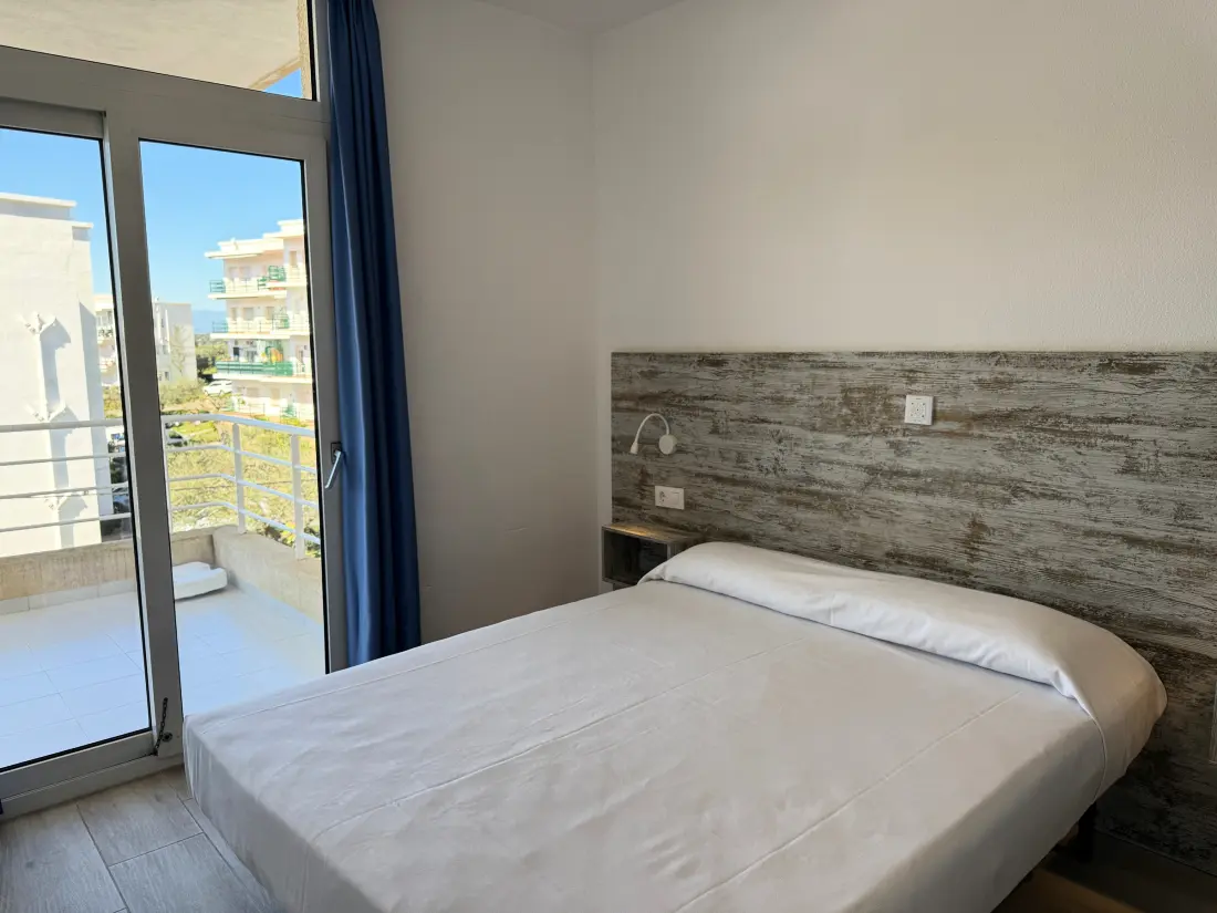 Location de Vacances Roses 854