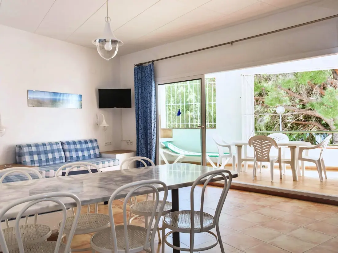 Location de Vacances Roses 873