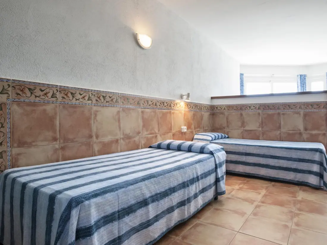 Location de Vacances Roses 879