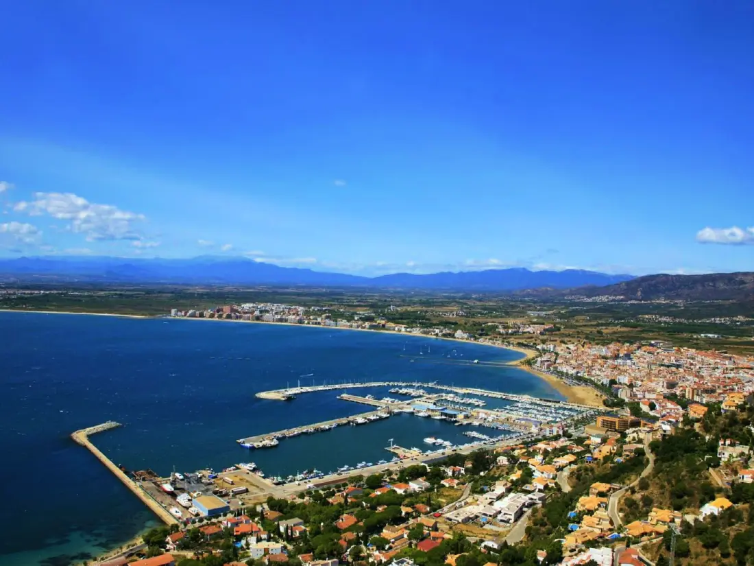Location de Vacances Roses 880