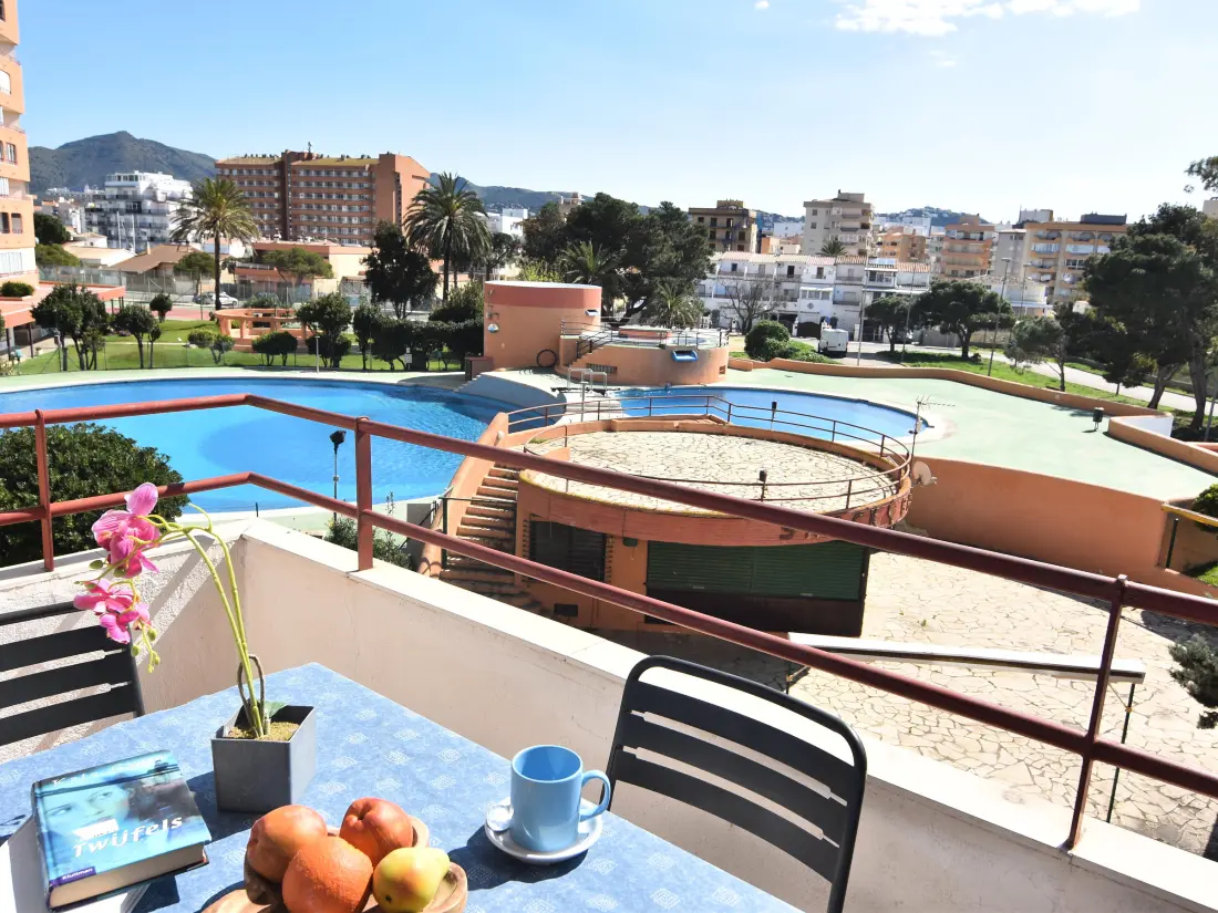 Location de Vacances Roses 889