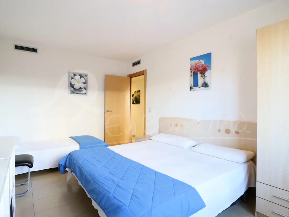 Location de Vacances Roses 914