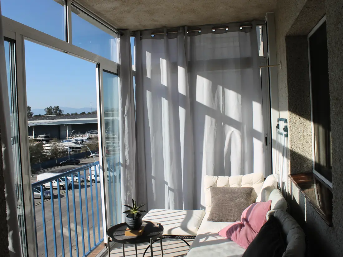 Location de Vacances Roses 917